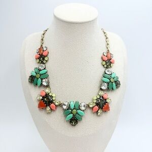 Stella and Dot Elodie Flowers Statement Necklace
